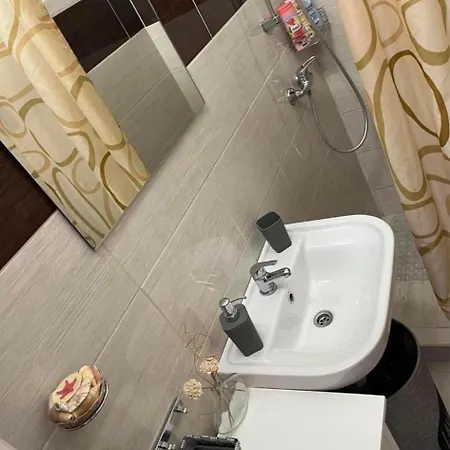 شقة Kiscsillag Apartman